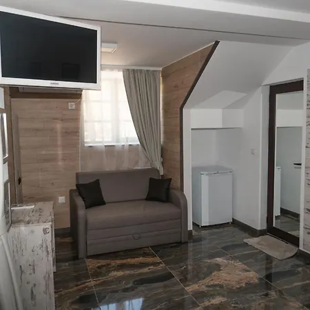 The Greek House * Achtopol